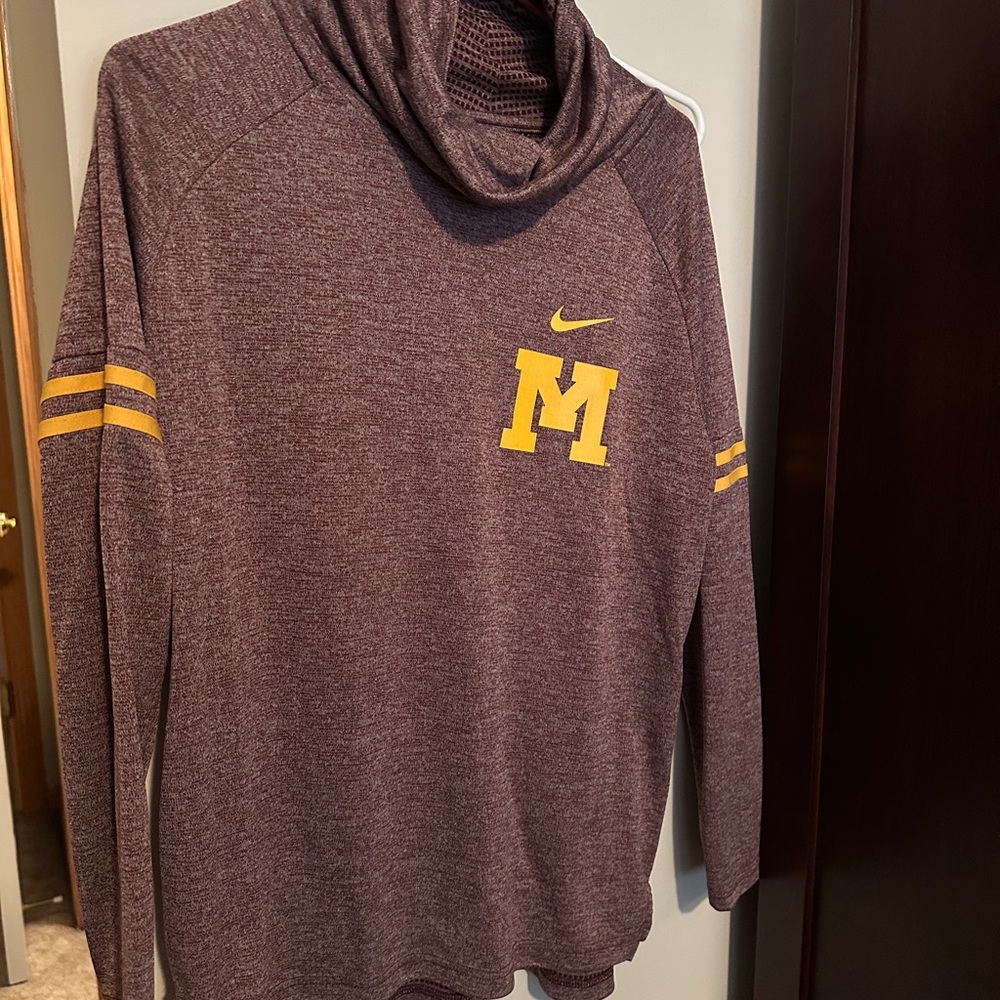 Nike Maroon Pullover Minnesota Golden Gophers Size Womens Large